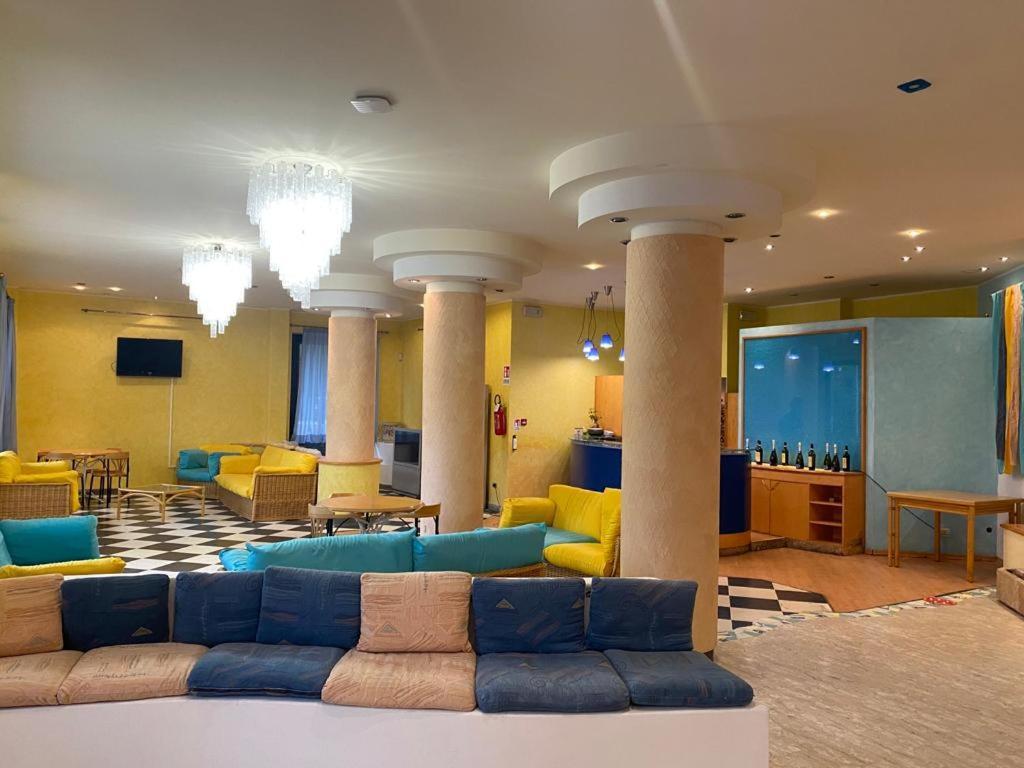 Hotel Silvi Silvi Marina Ngoại thất bức ảnh